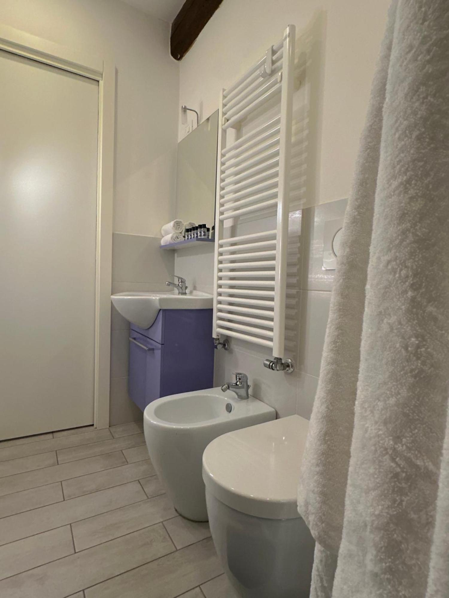 Fondazza Boutique Apartment Bologna Esterno foto